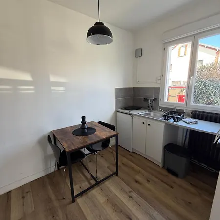 Henrigolant, Cosy Appartement *